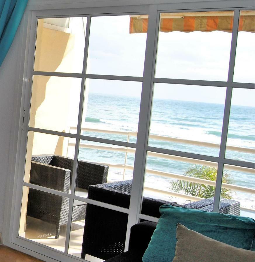 Apartamento Frente Al Mar,Primera Linea Rincón de la Victoria Εξωτερικό φωτογραφία