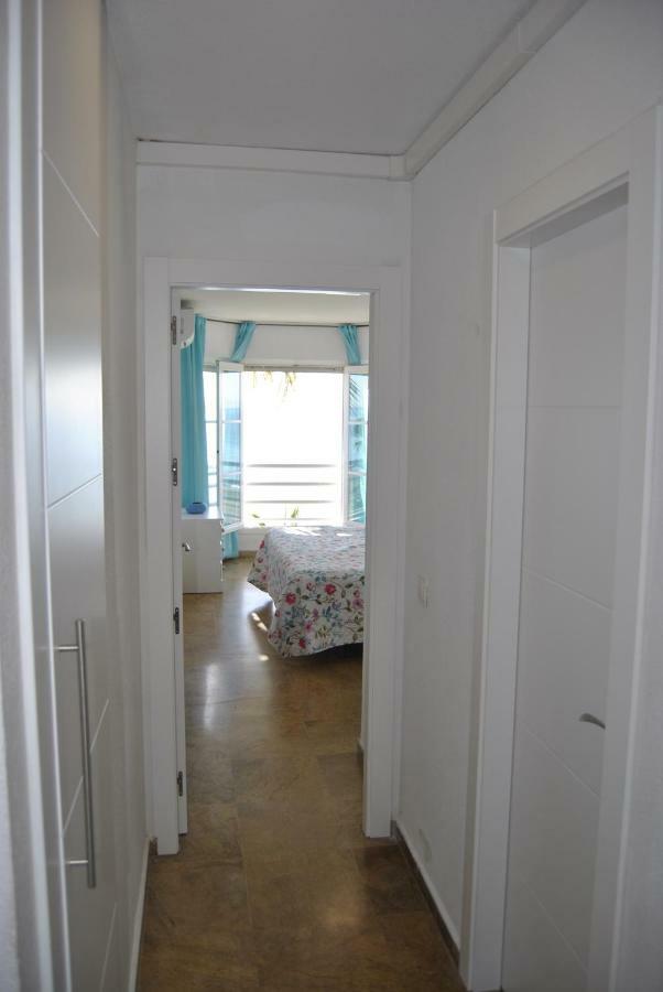 Apartamento Frente Al Mar,Primera Linea Rincón de la Victoria Εξωτερικό φωτογραφία