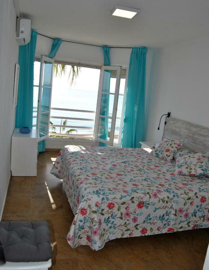 Apartamento Frente Al Mar,Primera Linea Rincón de la Victoria Εξωτερικό φωτογραφία